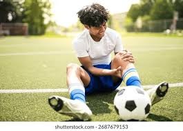 半场：莱比锡2-0法兰克福，哈德、鲍姆加特纳相互传射